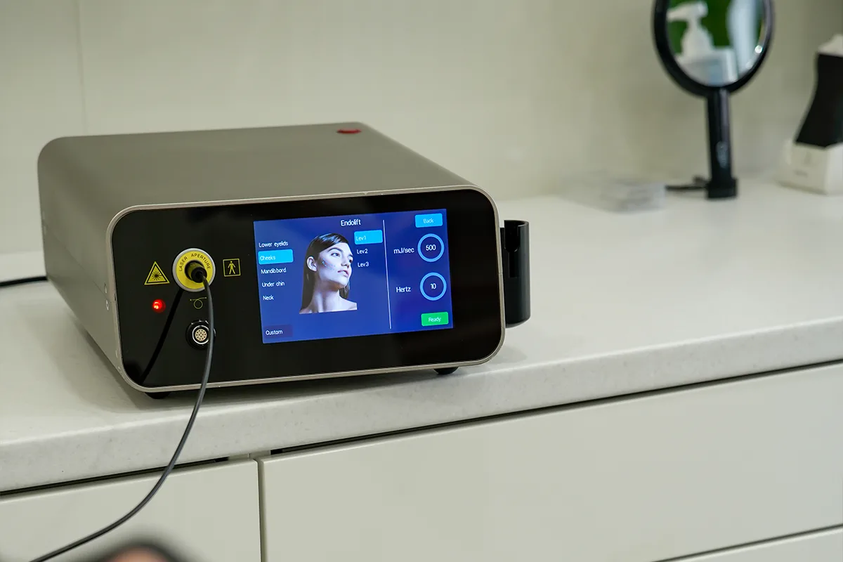 Endolift Nedir? Ameliyatsız Germe Hakkında Bilinmesi Gerekenler